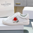 VALENTINO 25S GARAVANI ROCKSTUD UNTITLED SNEAKERS IN WHITE LAMBSKIN