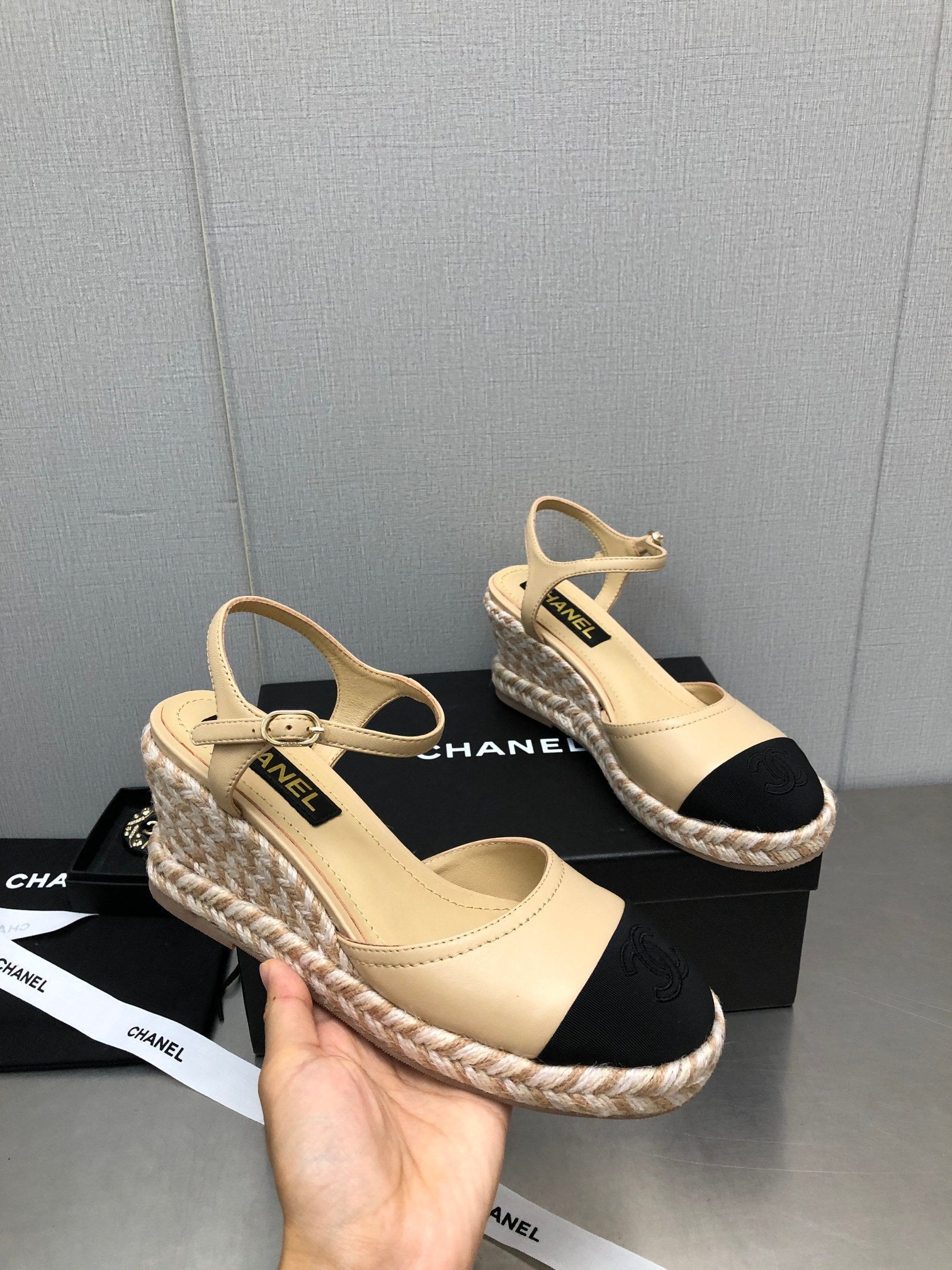 MARY JANE WEDGE BEIGE CREAM LAMBSKIN