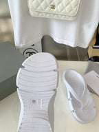 THONG SANDALS IN WHITE RUBBER