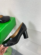 ATOMIC HIGH PUMP 9 CM IN BLACK CALFSKIN