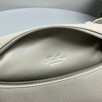 Extra Pocket L19 Whisper White Cowhide Shw