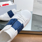 VALENTINO 25S GARAVANI ROCKSTUD UNTITLED SNEAKERS IN WHITE MIX DARK BLUE LAMBSKIN