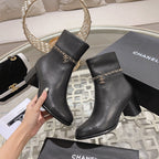 MID-HEEL ANKLE BOOTS IN BLACK SMOOTH CALFSKIN