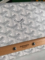 MONTE-CARLO PM CLUTCH 25 IN WHITE GOYARDINE CANVAS