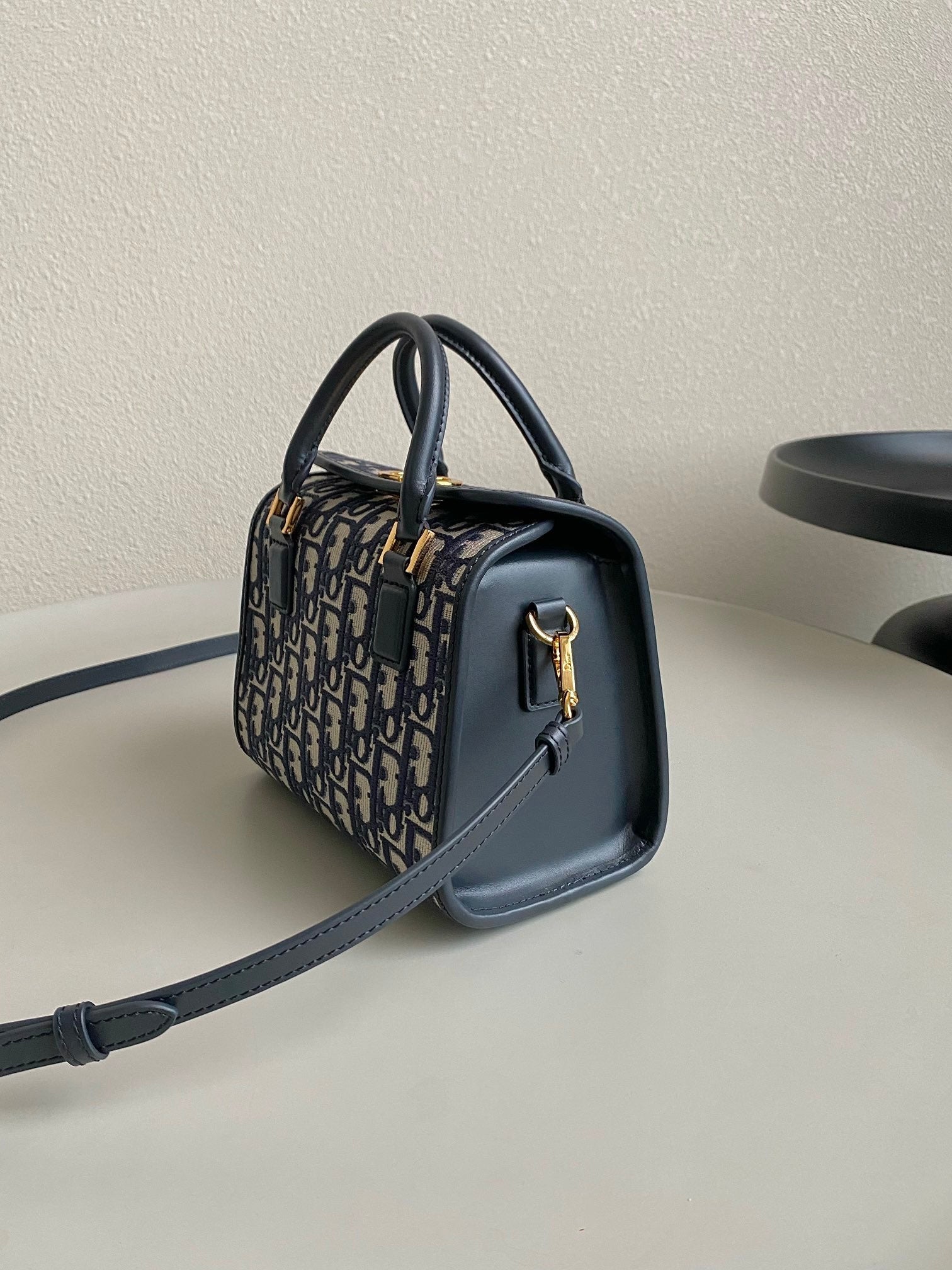 BOSTON 20 HANDBAG IN BLUE OBLIQUE JACQUARD