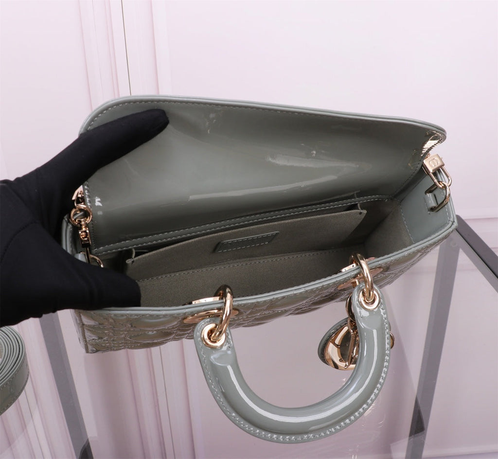 MEDIUM LADY D-JOY 26 ROCK GRAY LAMBSKIN