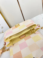 POCHETTE MÉTIS EAST WEST 21 IN PEACH DAMIER GIANT CANVAS GOLD HARDWARE