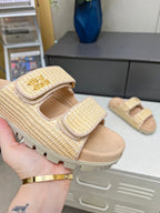 MM DOUBLE STRAP FLAT SANDALS IN BEIGE RAFFIA