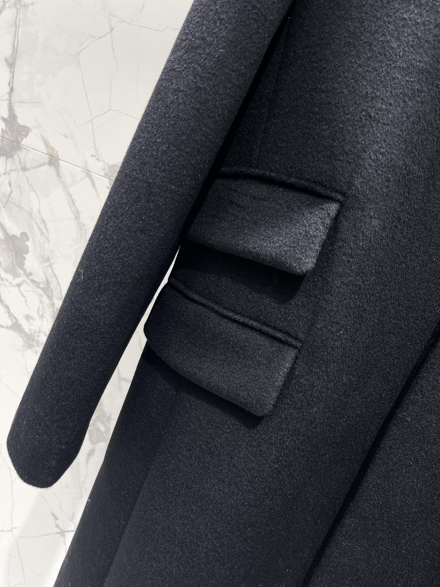 YSL 25S LONG COAT STYLE 132