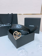 DOUBLE C 38MM IN BLACK QUILTED LAMBSKIN GOLD HEART BUCKLE