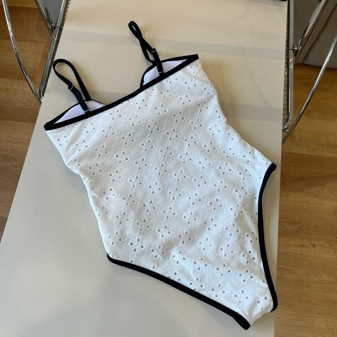CC BIKINI SWIMSUIT SET IN WHITE AND BLACK TRIM 594786