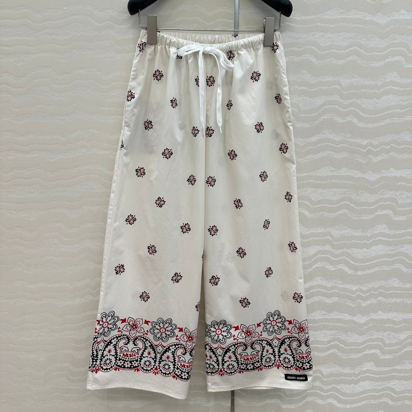 MIUMIU STRAIGHT-LEG CROPPED PANTS WITH ELASTIC WAISTBAND 261440
