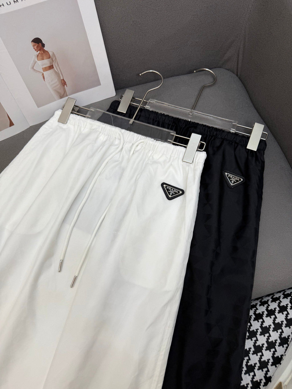 LONGLINE SKIRT STRUCTURED JACQUARD