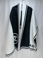 CHANEL 25S SCARF 195 IN CASHMERE WOOL 709604