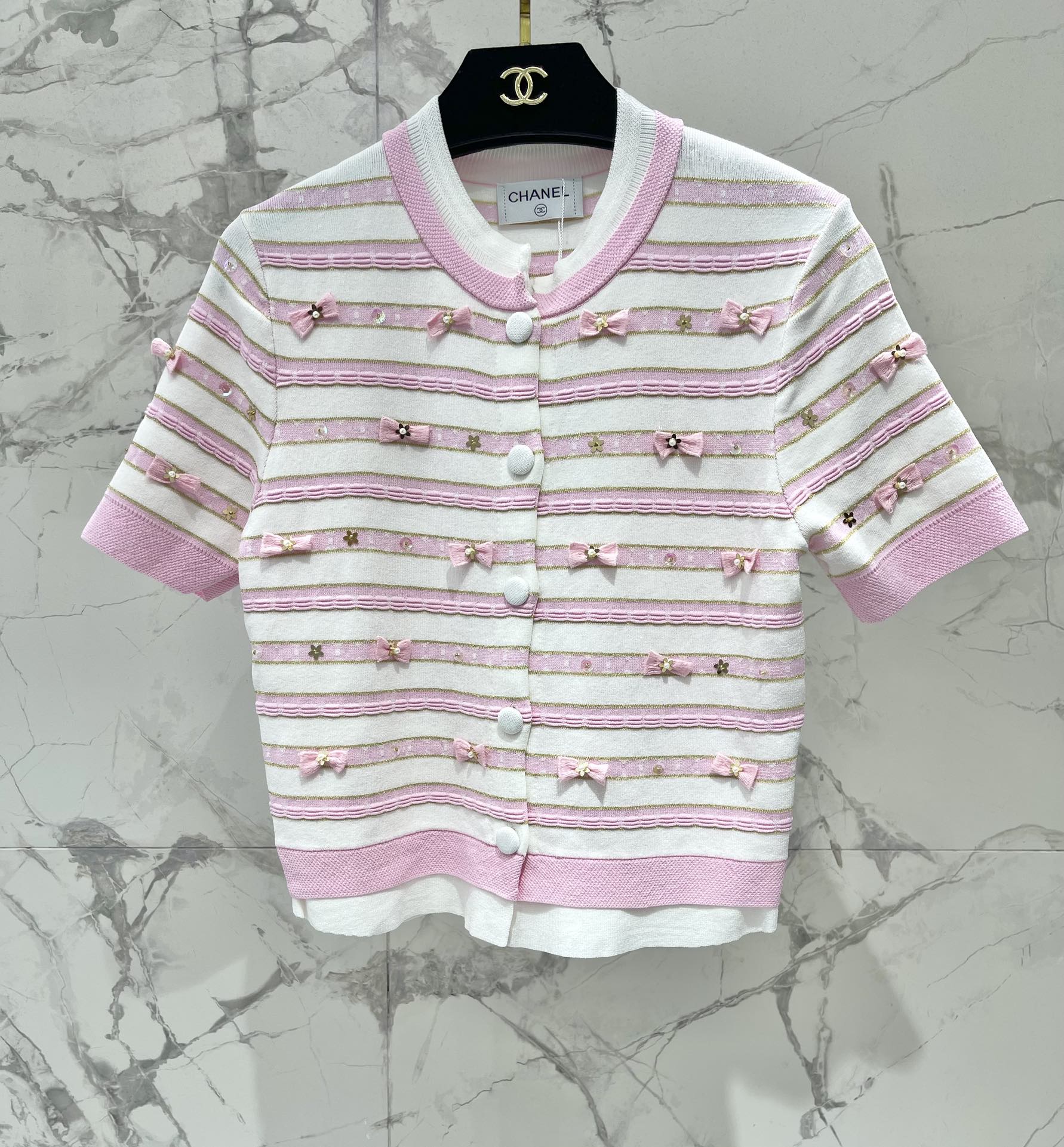 CHANEL 25S SHORT-SLEEVE CARDIGAN STYLE 111