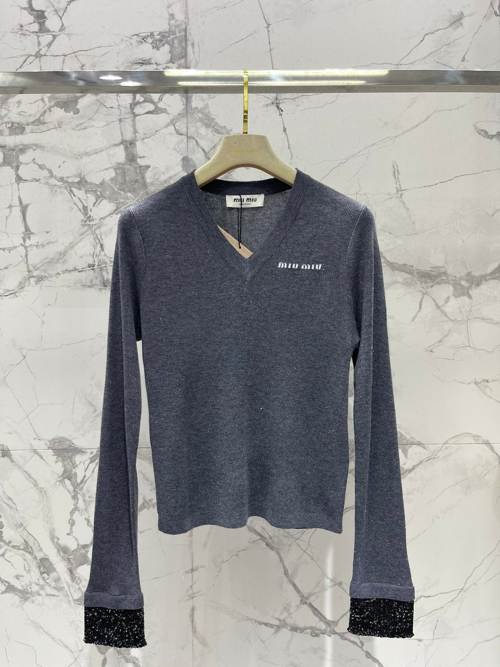 MIUMIU KNIT TOP STYLE 292