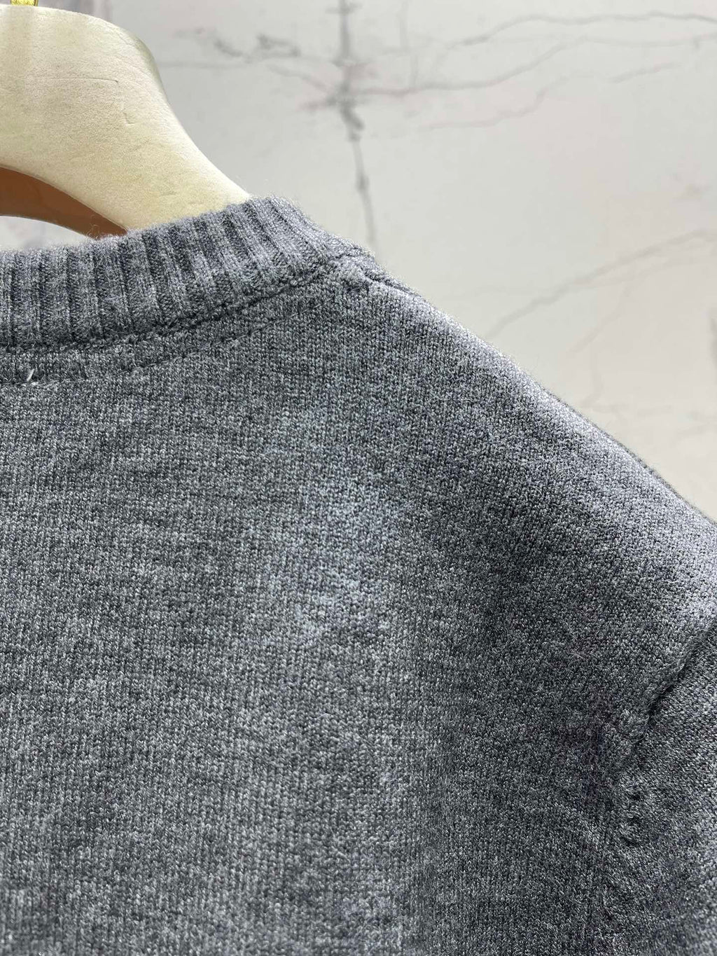 MIUMIU CARDIGAN STYLE 261
