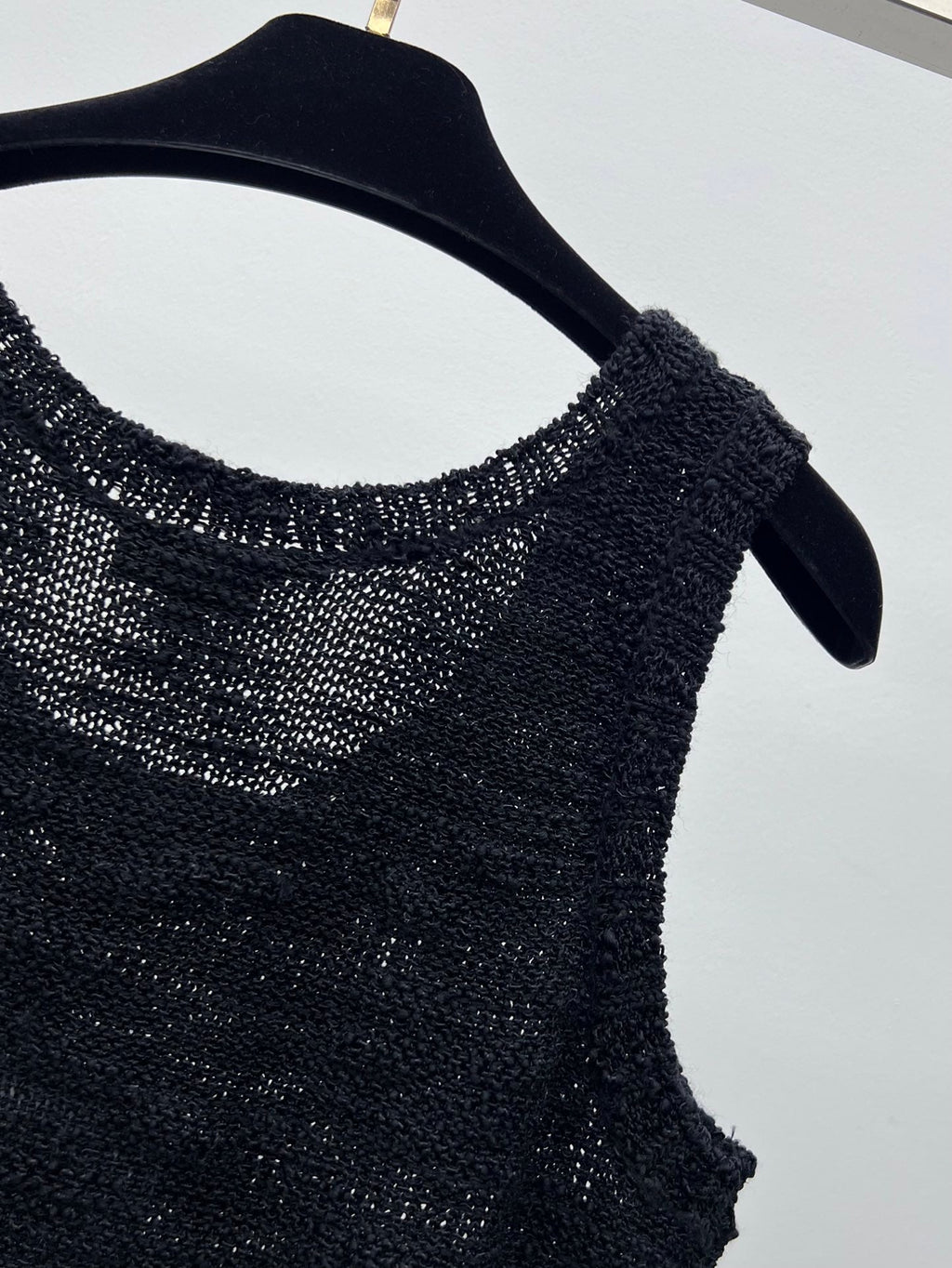 CHANEL 25S TANK TOP STYLE 172