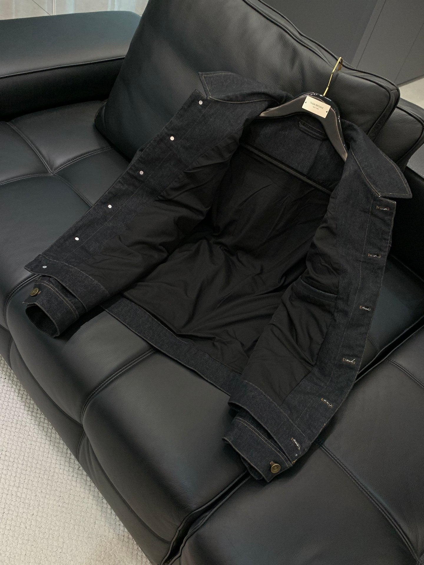 PRADA JACKET STYLE 172