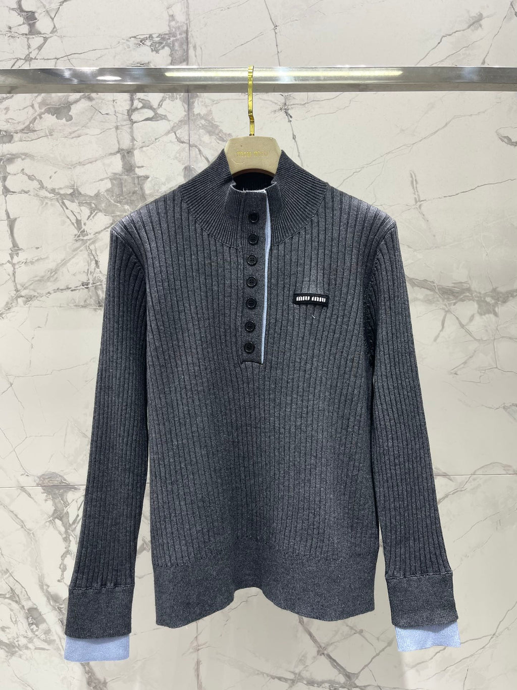 MIUMIU SWEATER STYLE 139