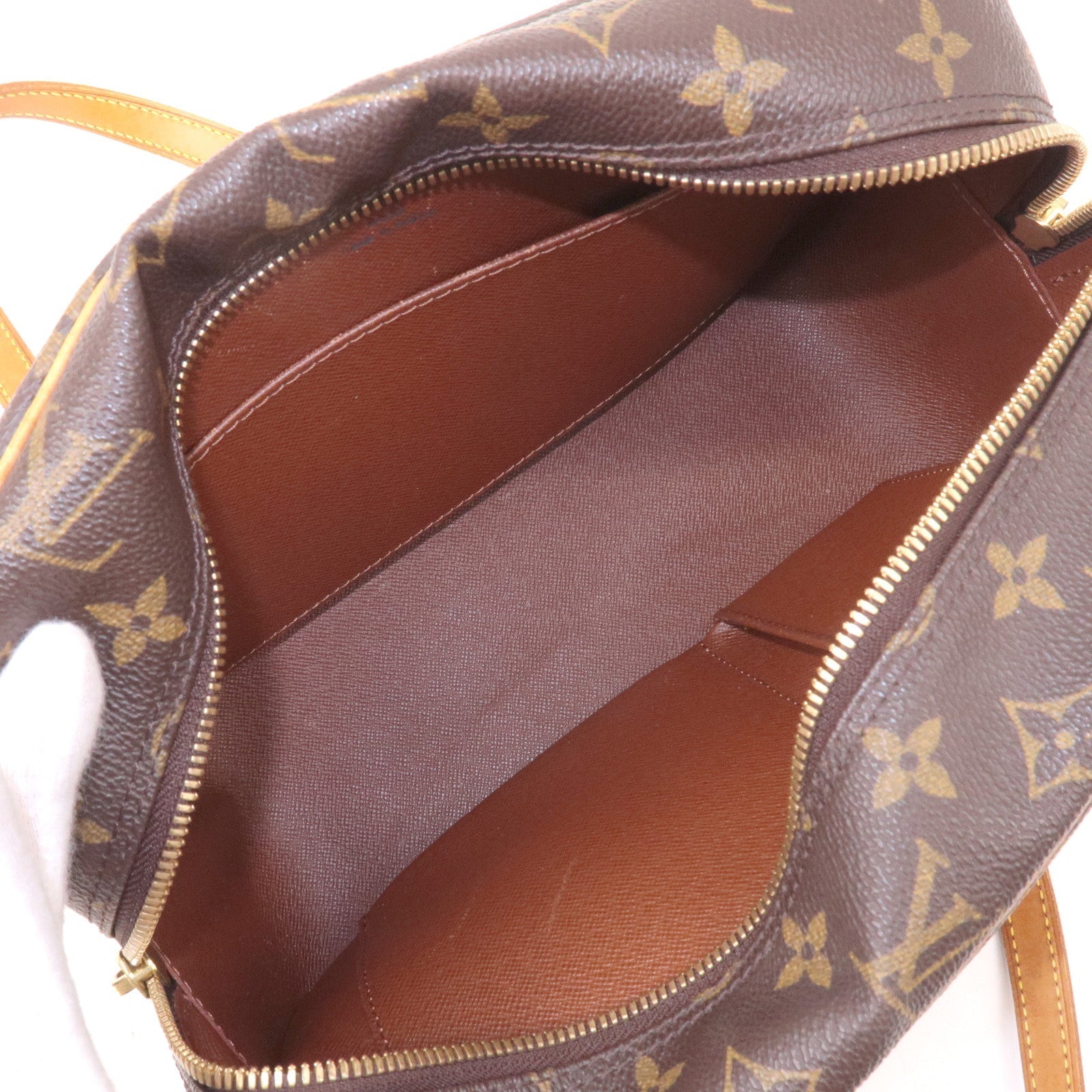 LO-LV bags 3541
