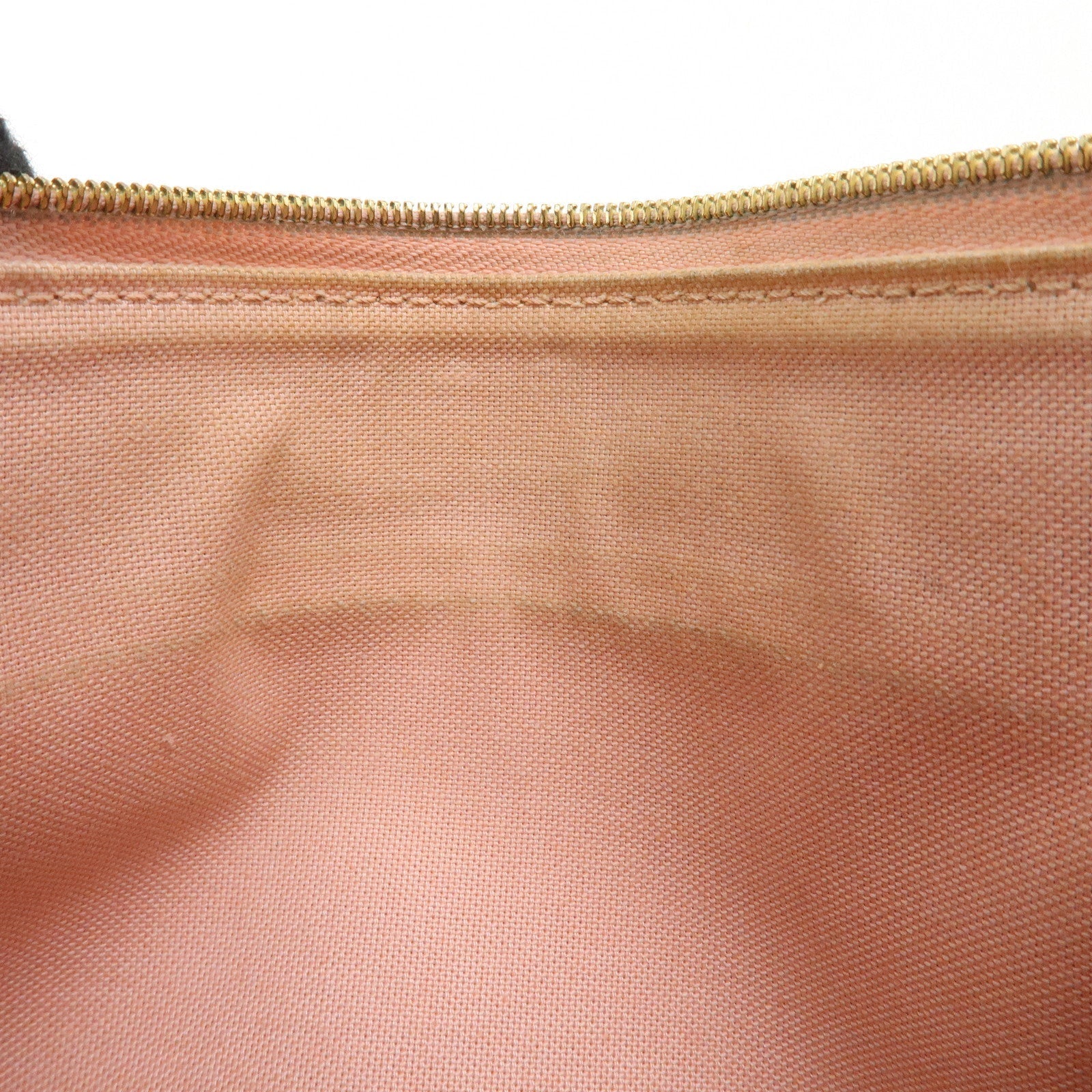 LO-LV bags 4127