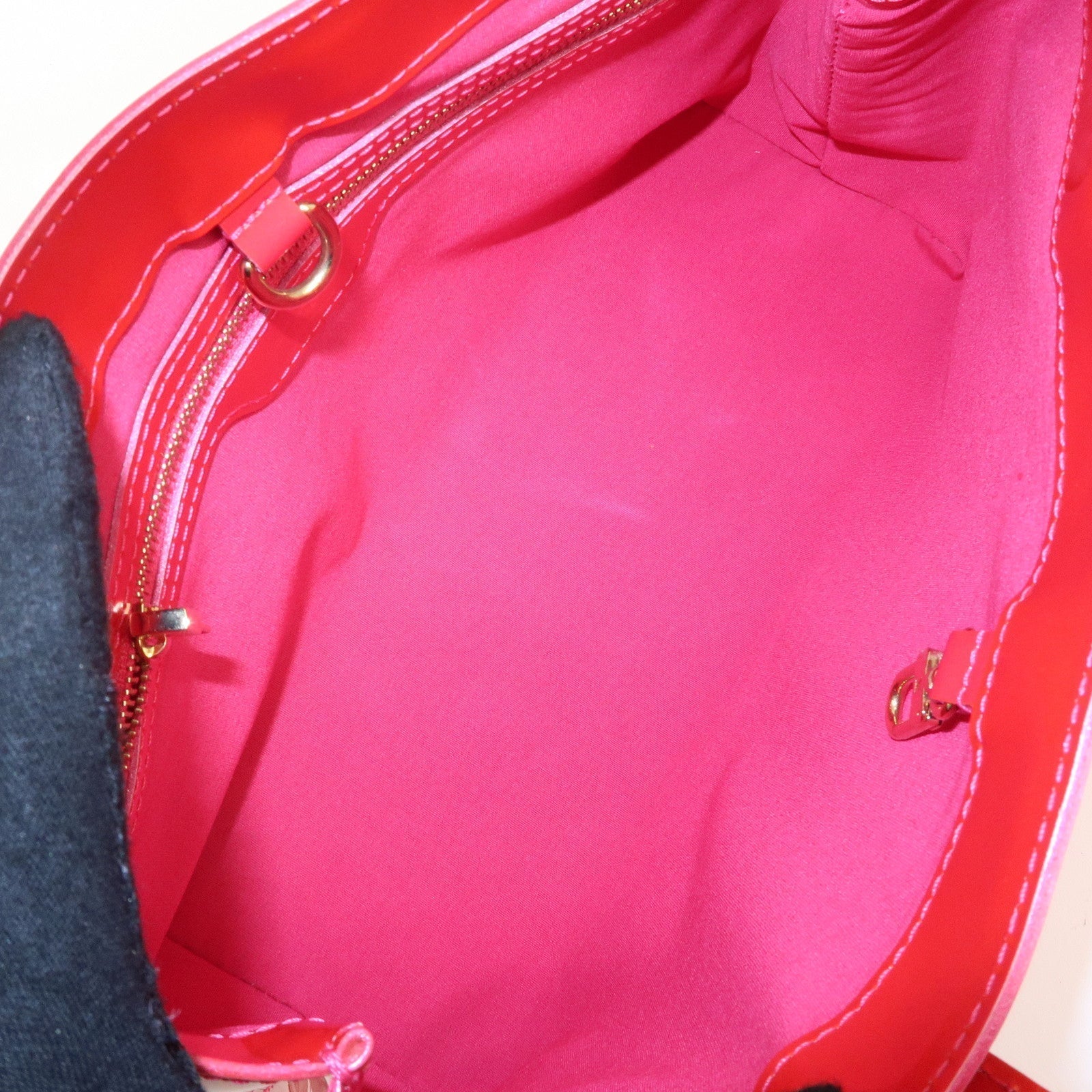 LO-LV bags 4018