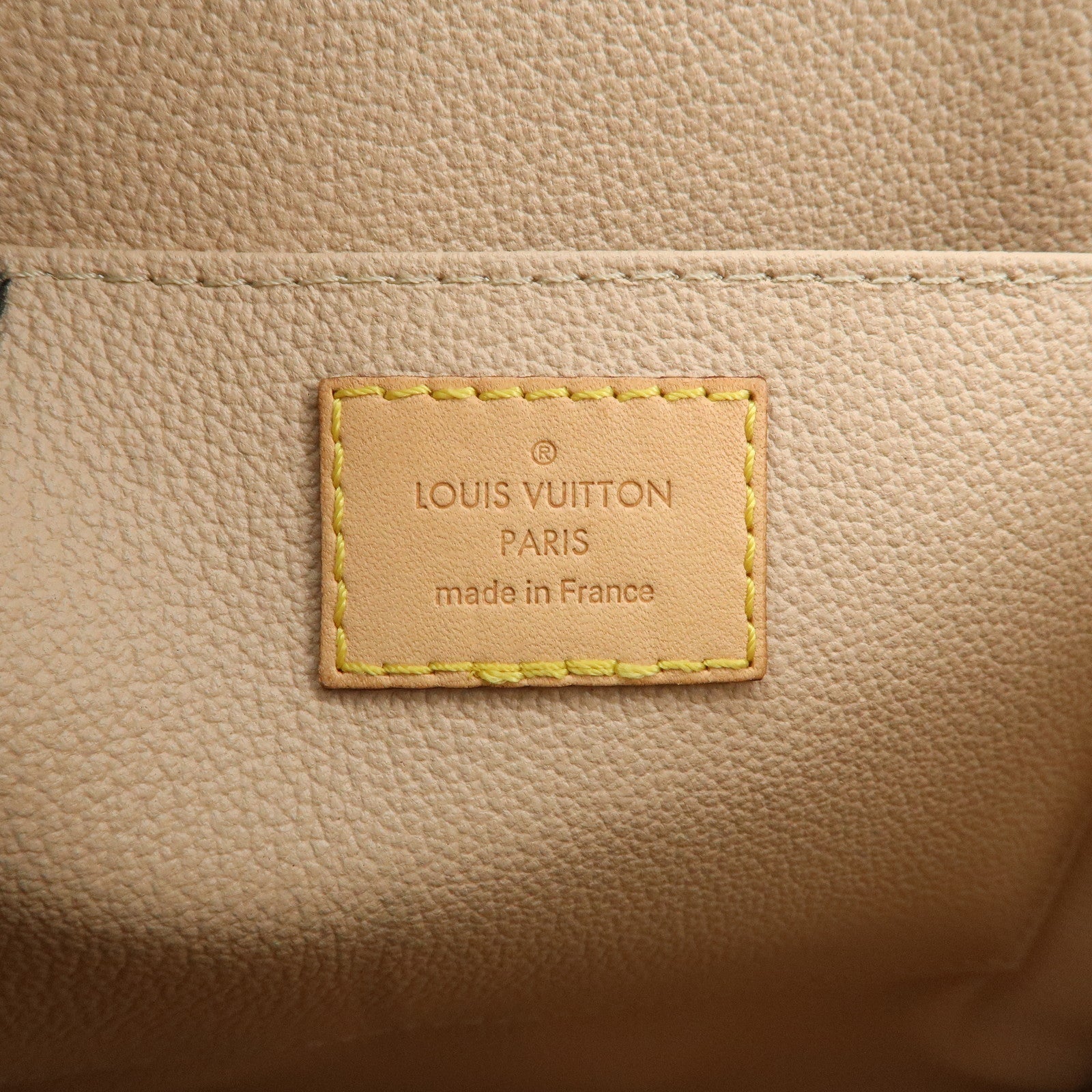 LO-LV bags 3870
