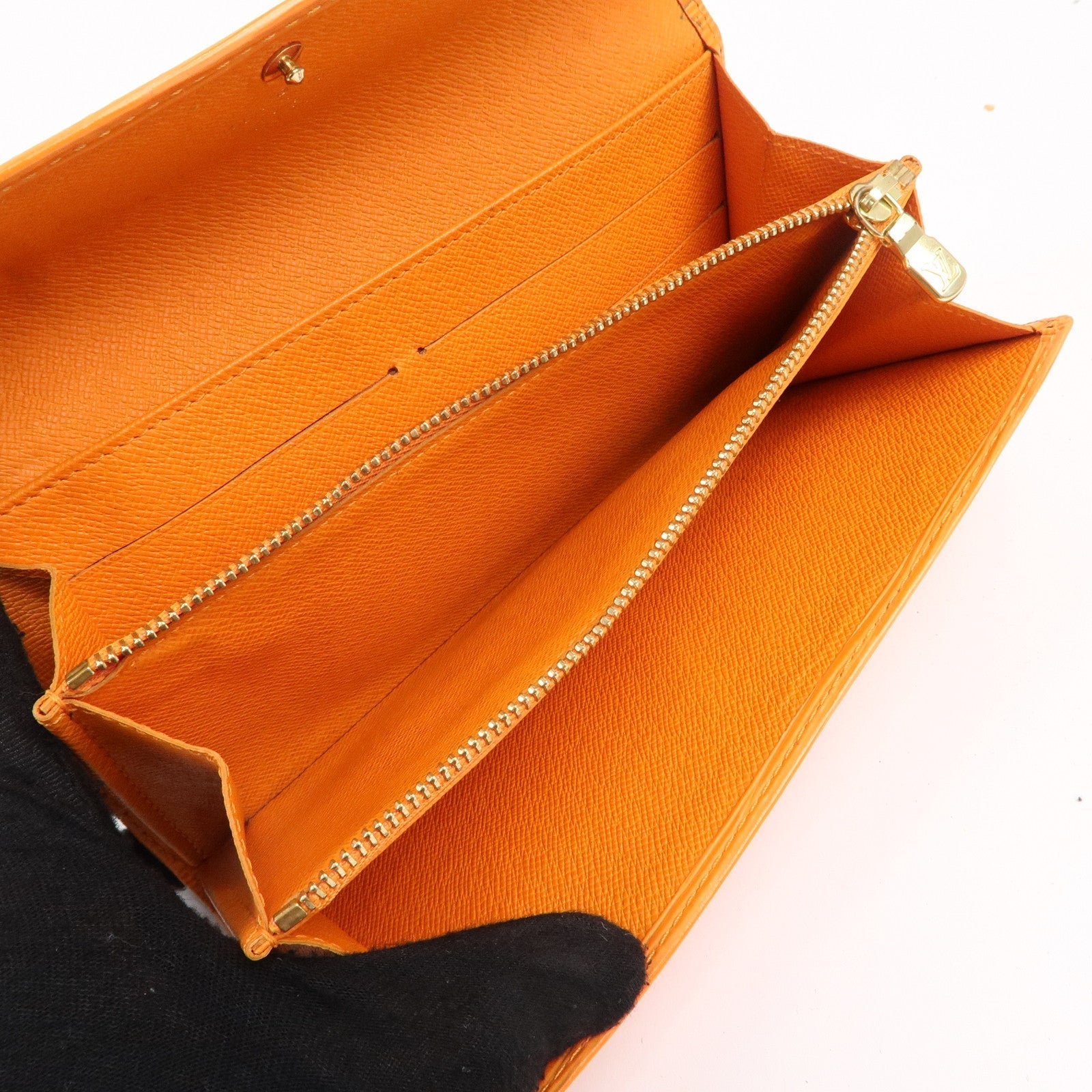 LO-LV bags 4134