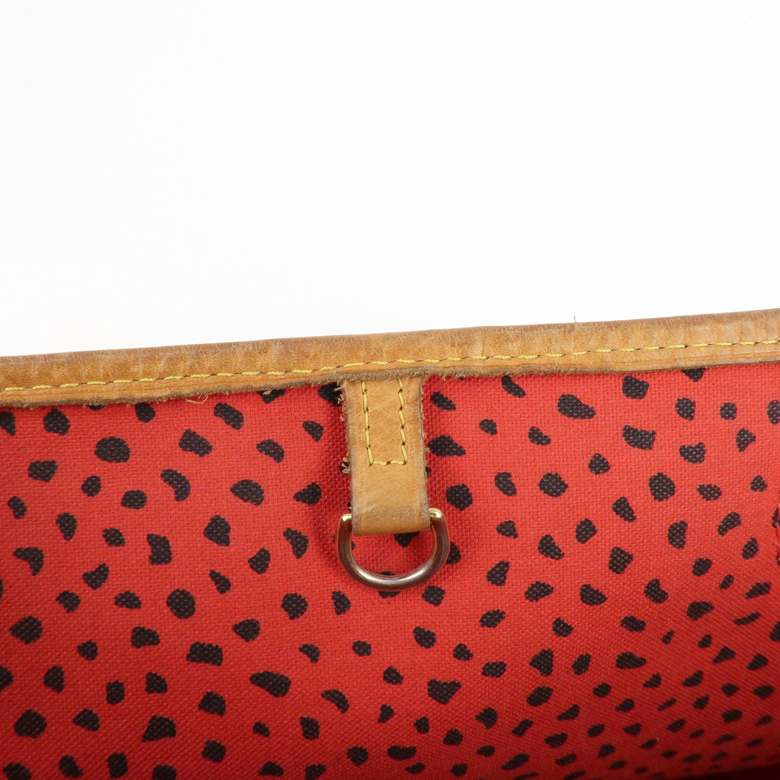 LO-LV bags 3879