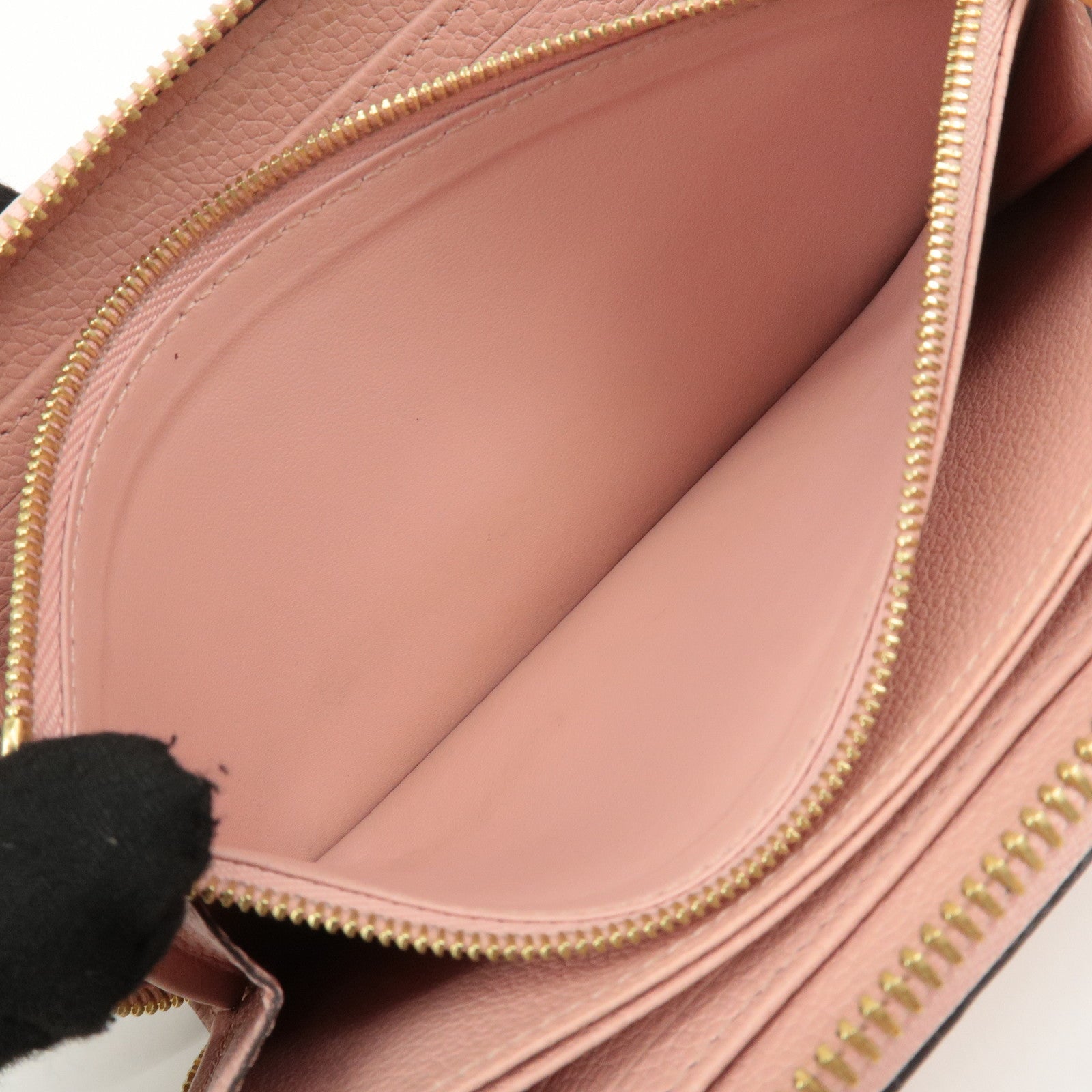 LO-LV bags 3923