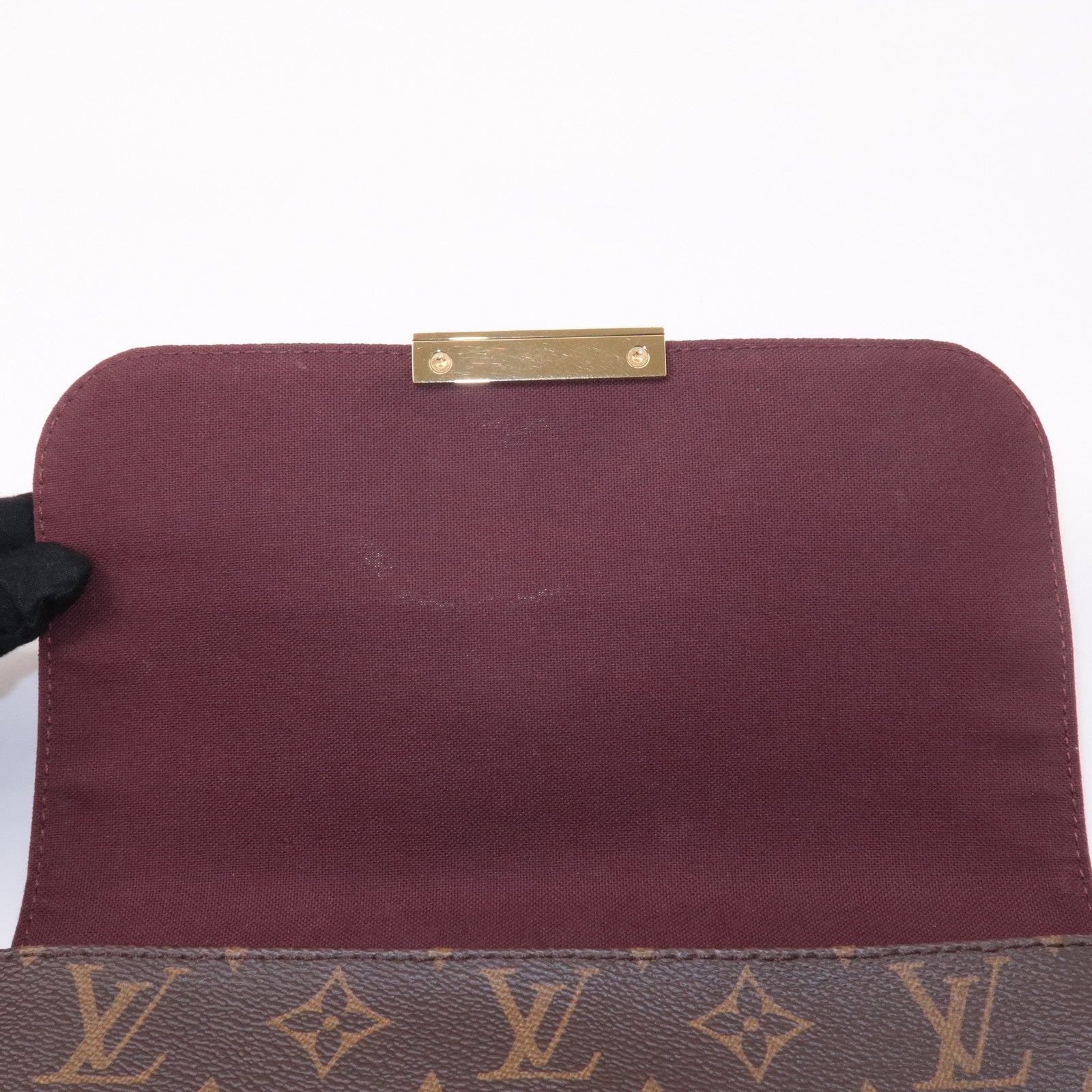 LO-LV bags 3512