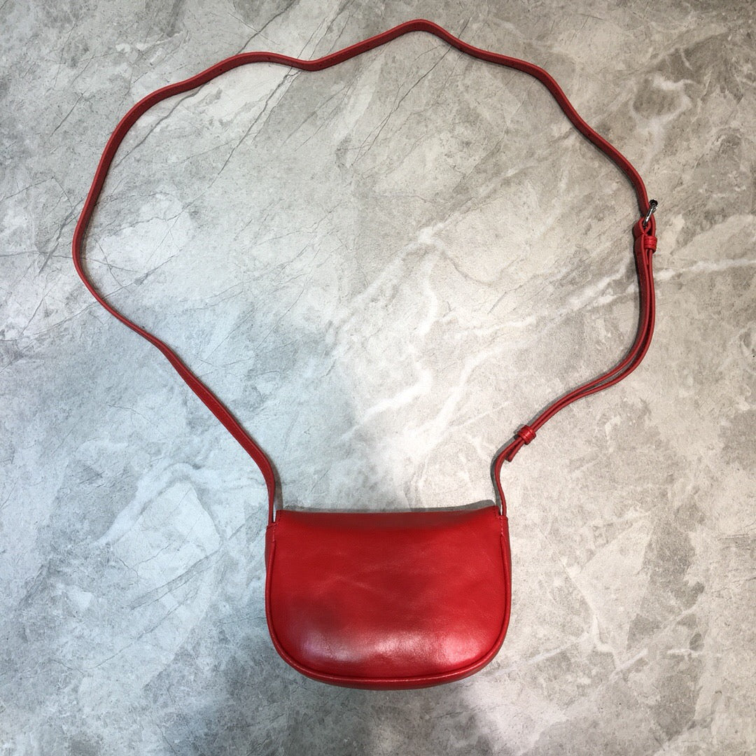 BLN-Ciaga Leader Soft Round Cross Bag In Red, For Women,  Bags 6.3in/16LO