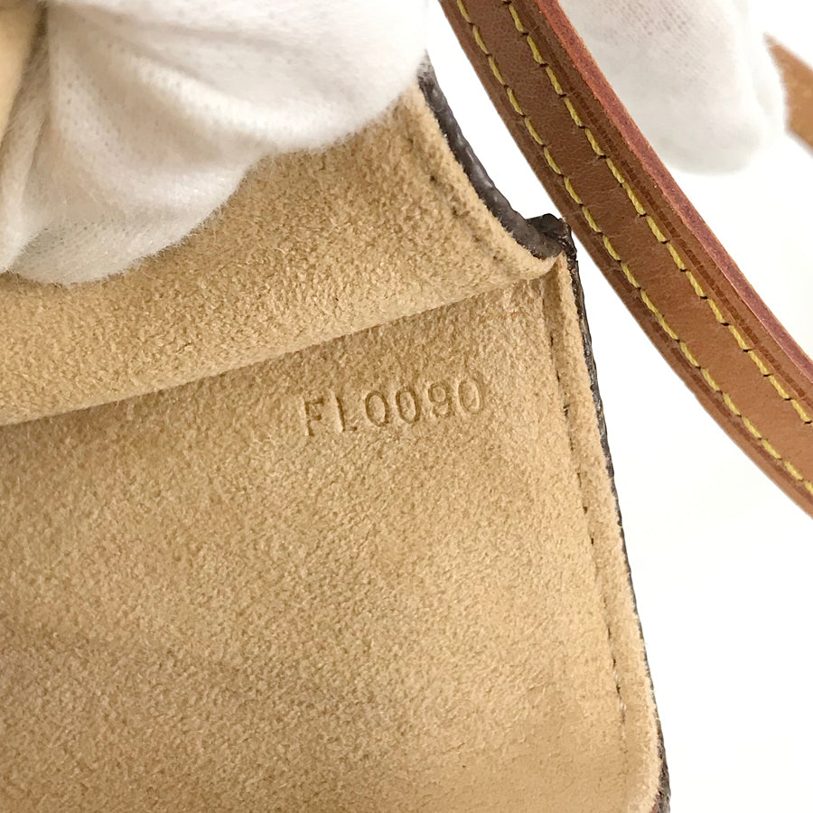 LO-LV bags 5658
