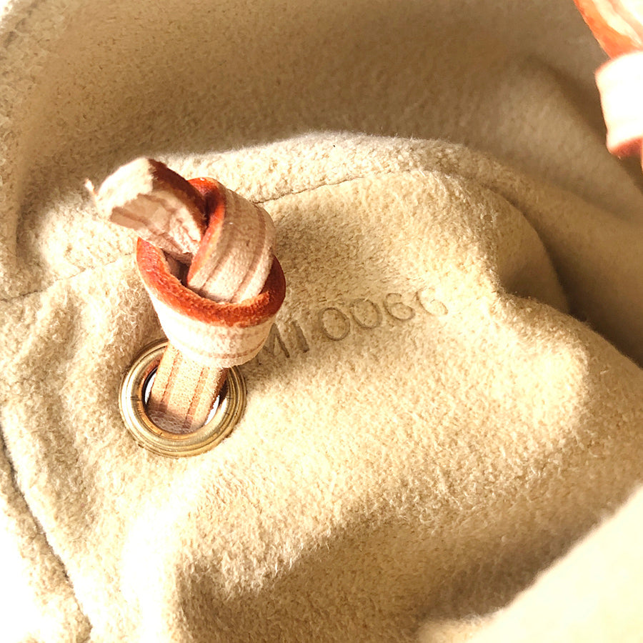 LO-LV bags 5571