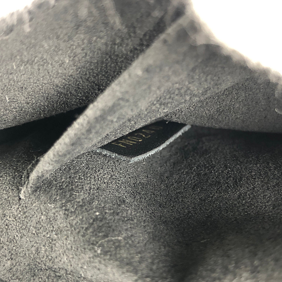 LO-LV bags 5769