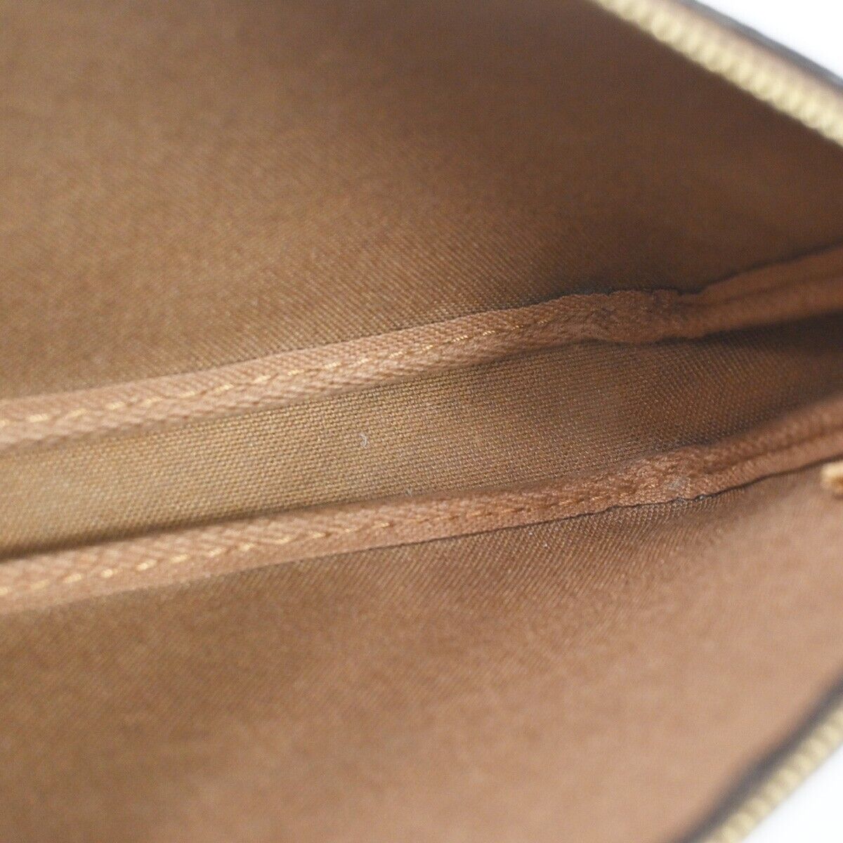 LO-LV bags 377