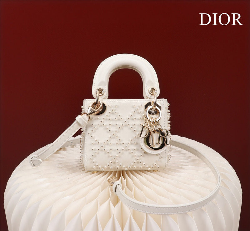 Lusso Official - DYOR BAGS - DESIGNER HANDBAGS  - 1692