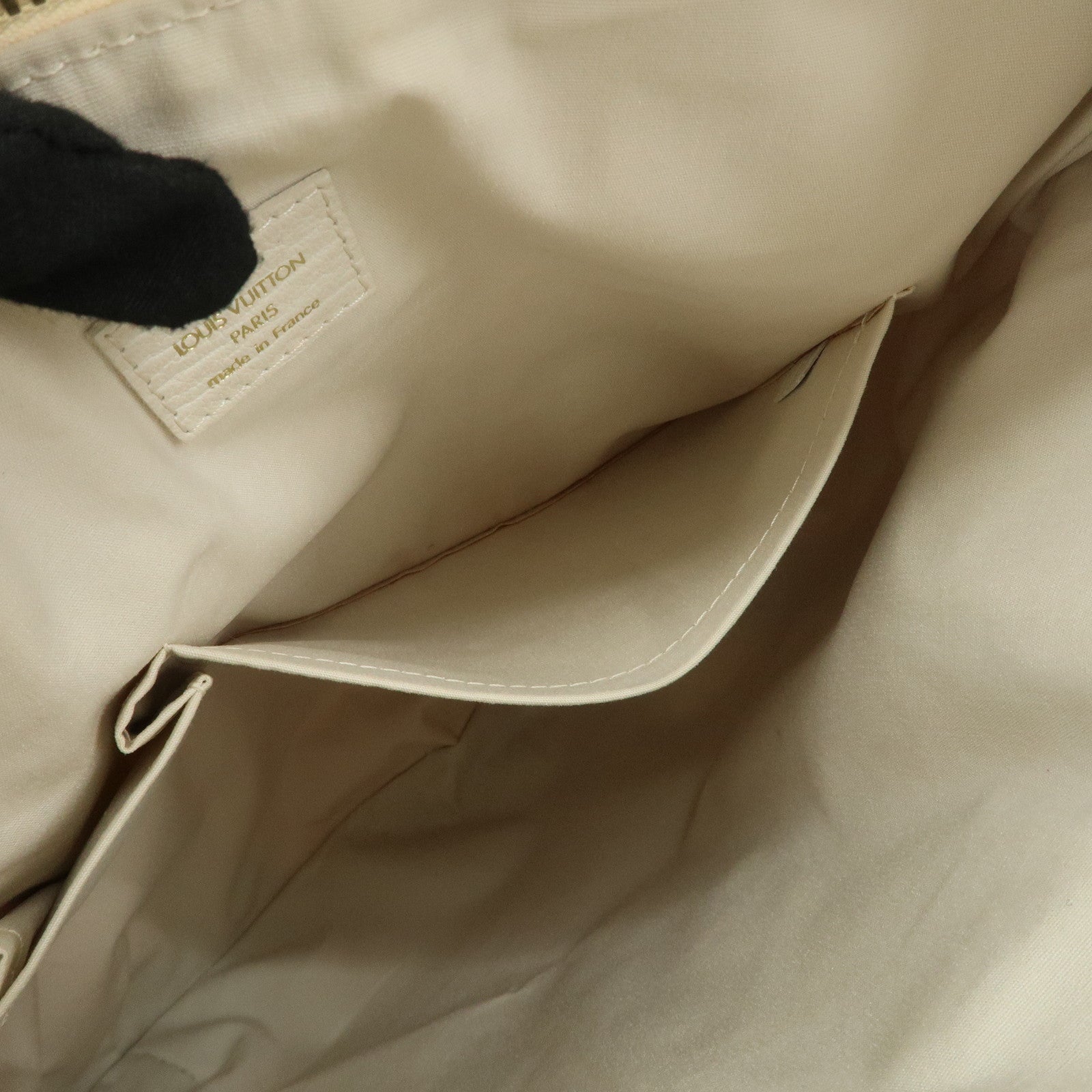 LO-LV bags 3941