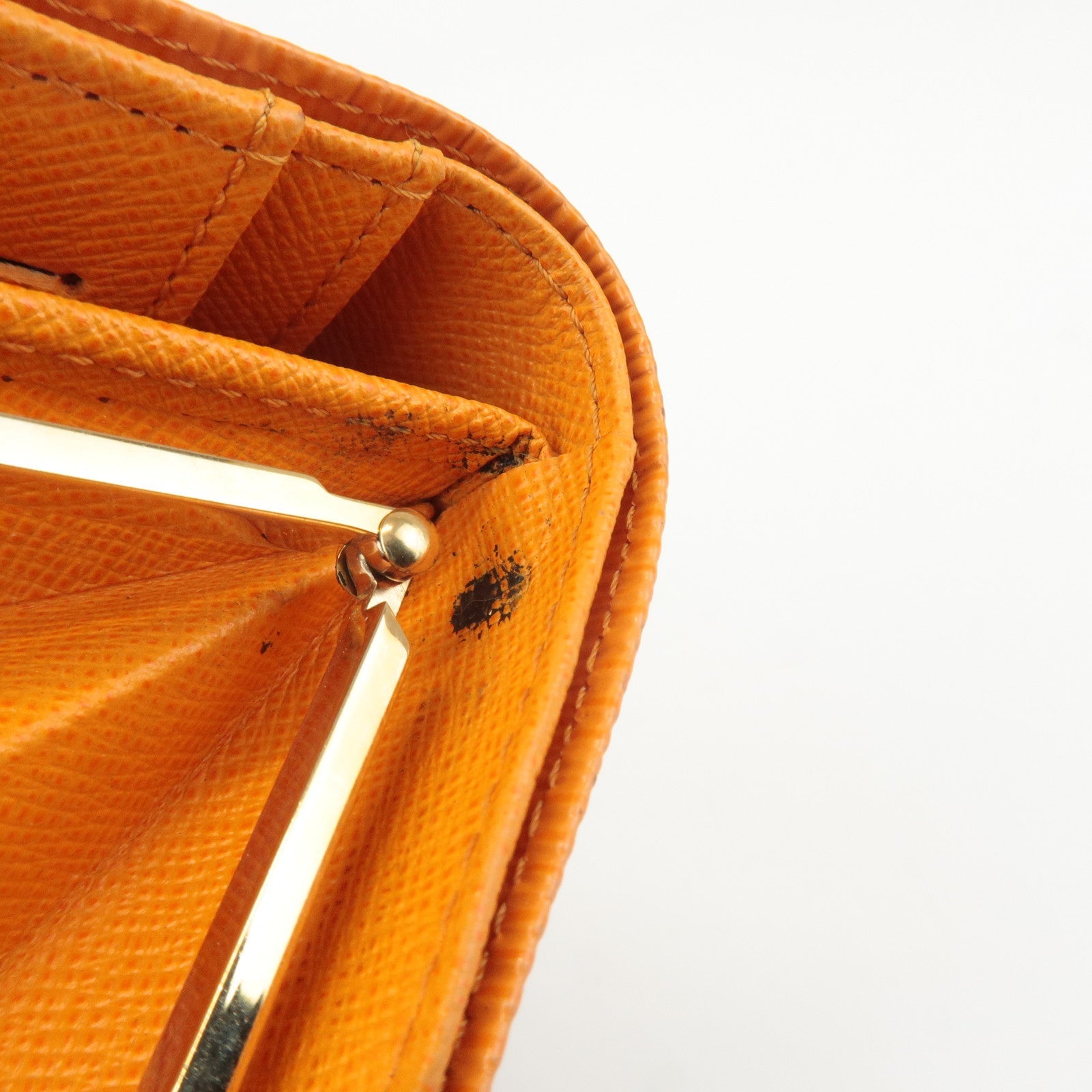 LO-LV bags 3958