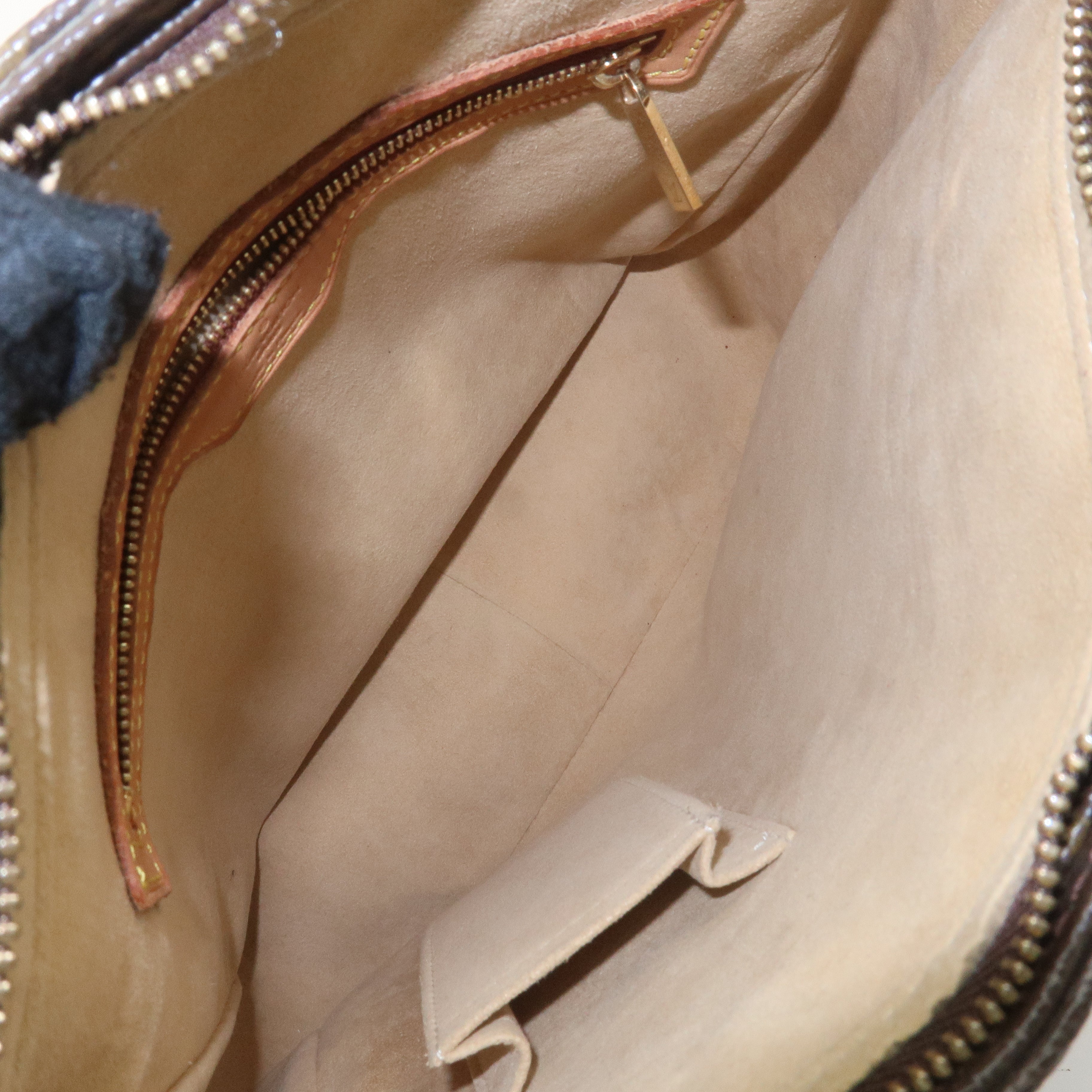LO-LV bags 3508