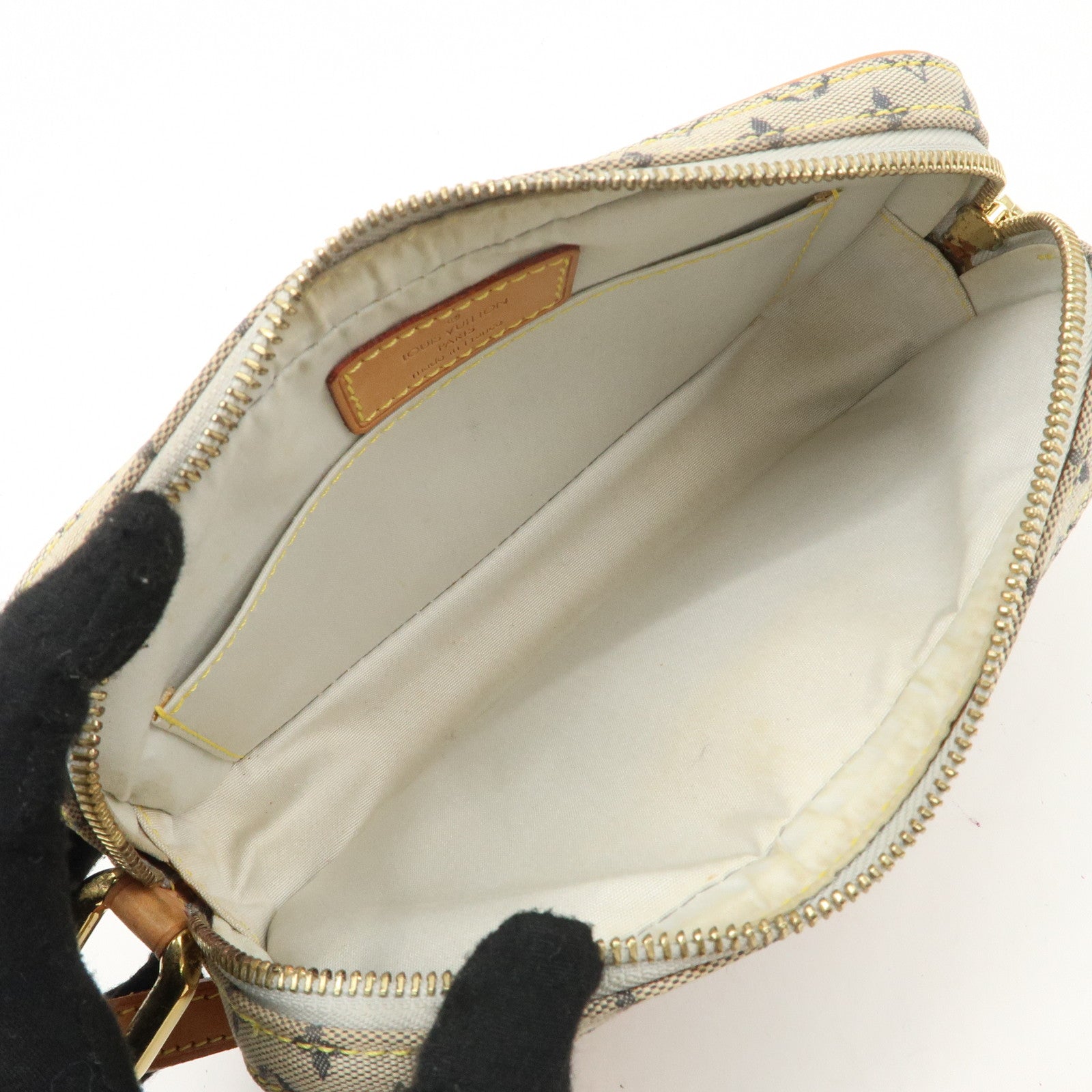 LO-LV bags 3872
