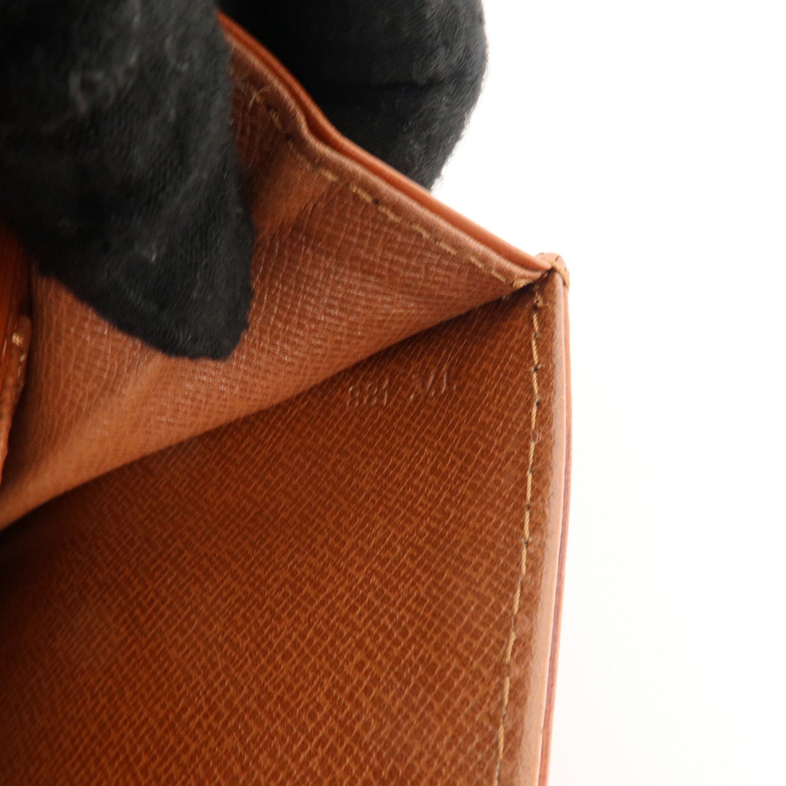 LO-LV bags 2521