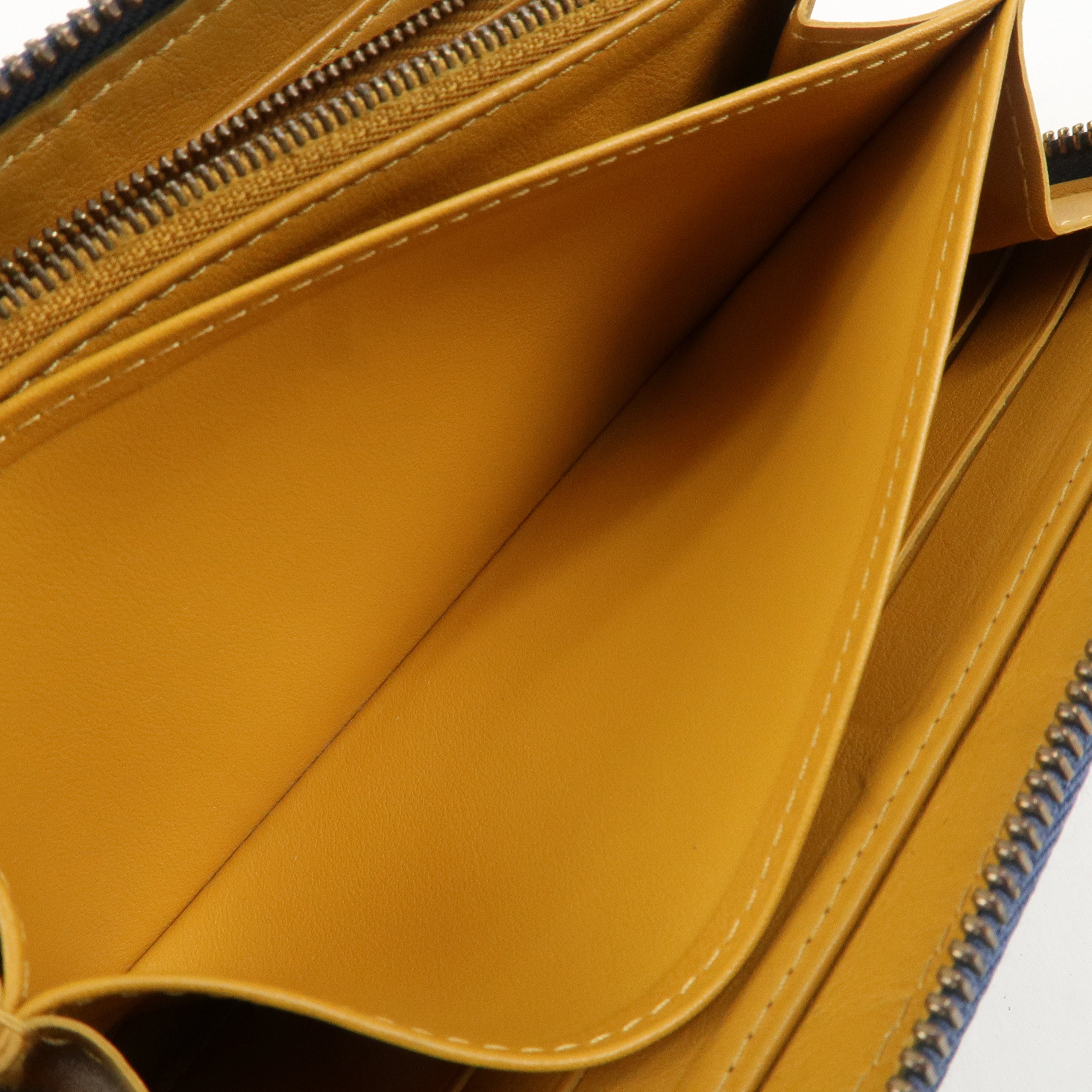 LO-LV bags 4089