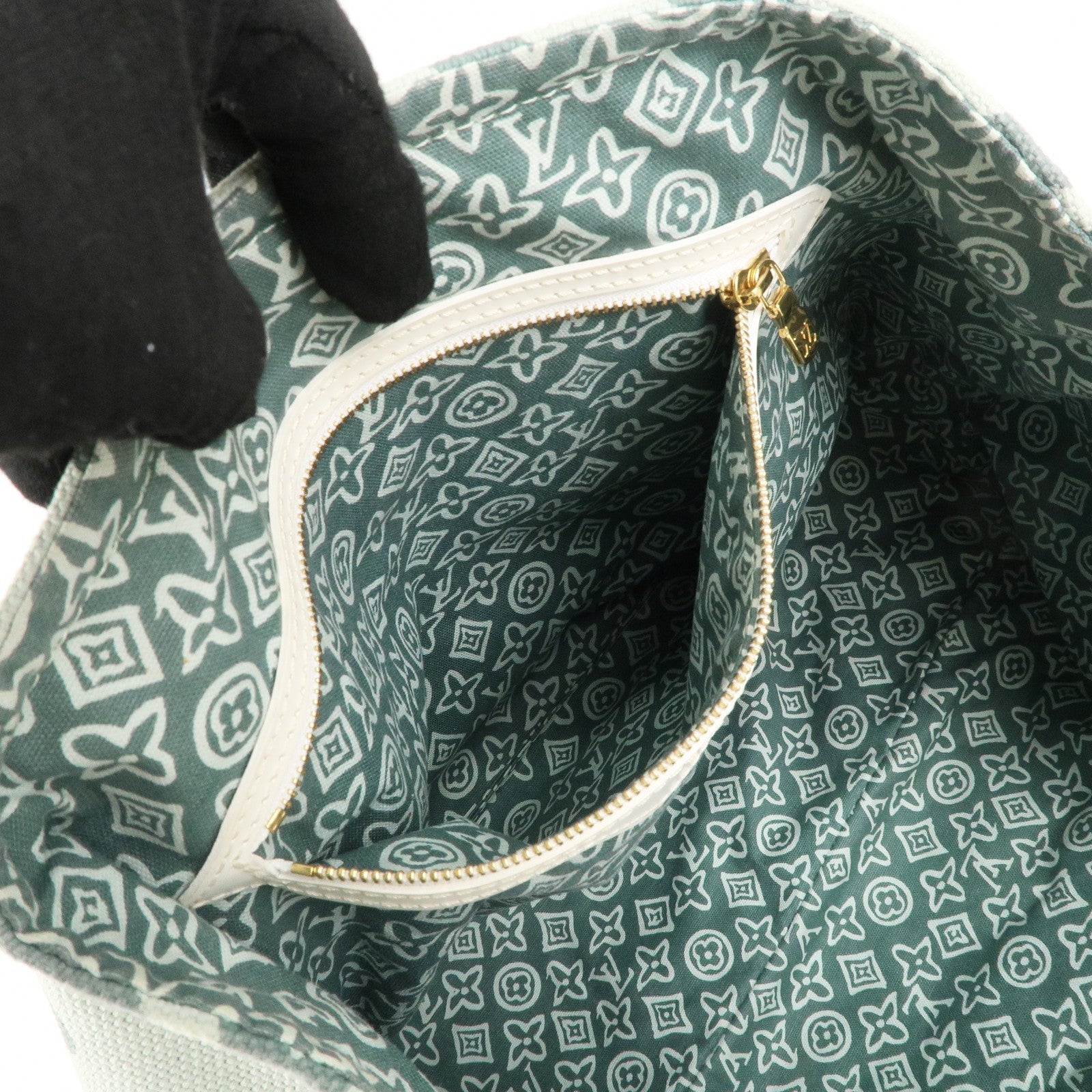 LO-LV bags 4054