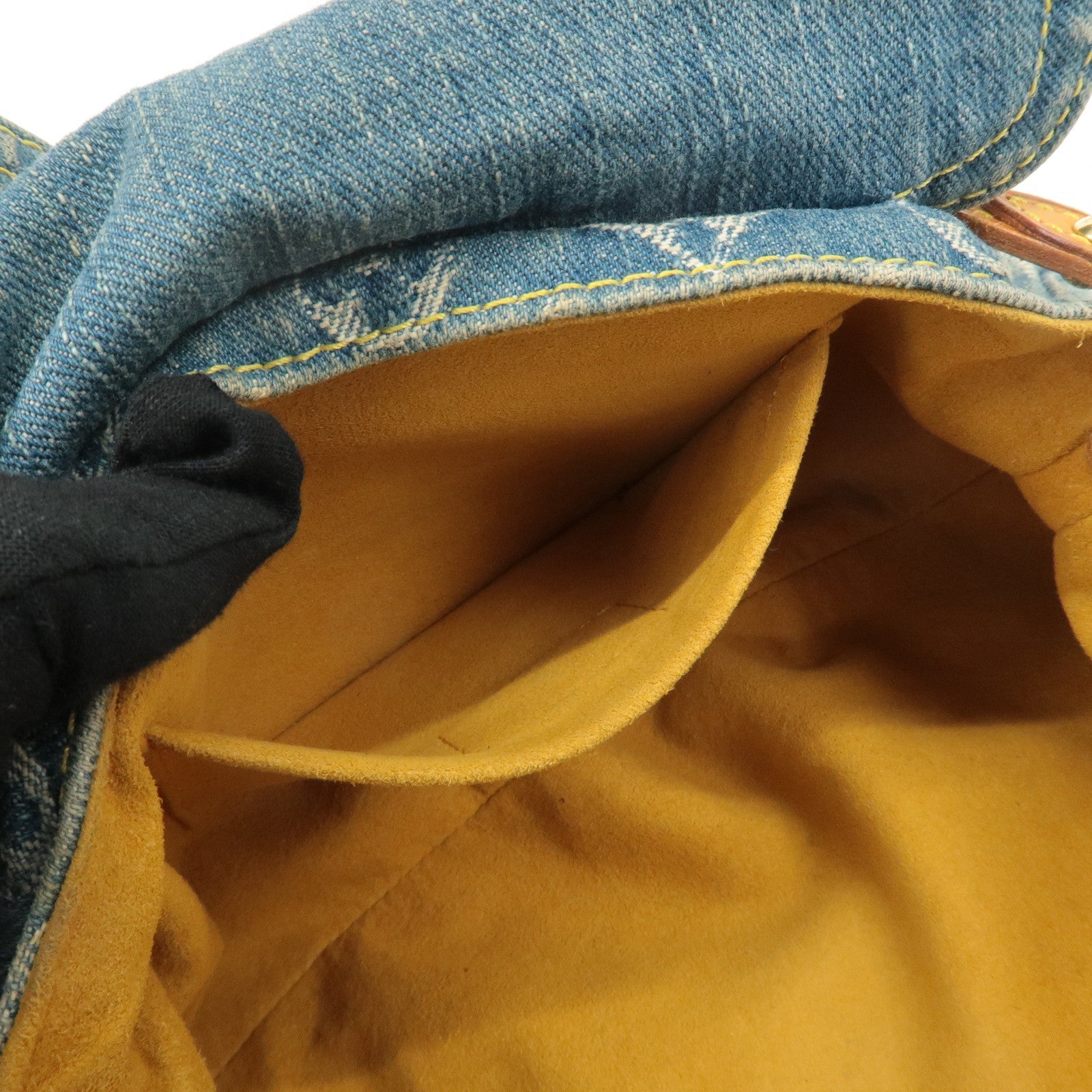 LO-LV bags 3840