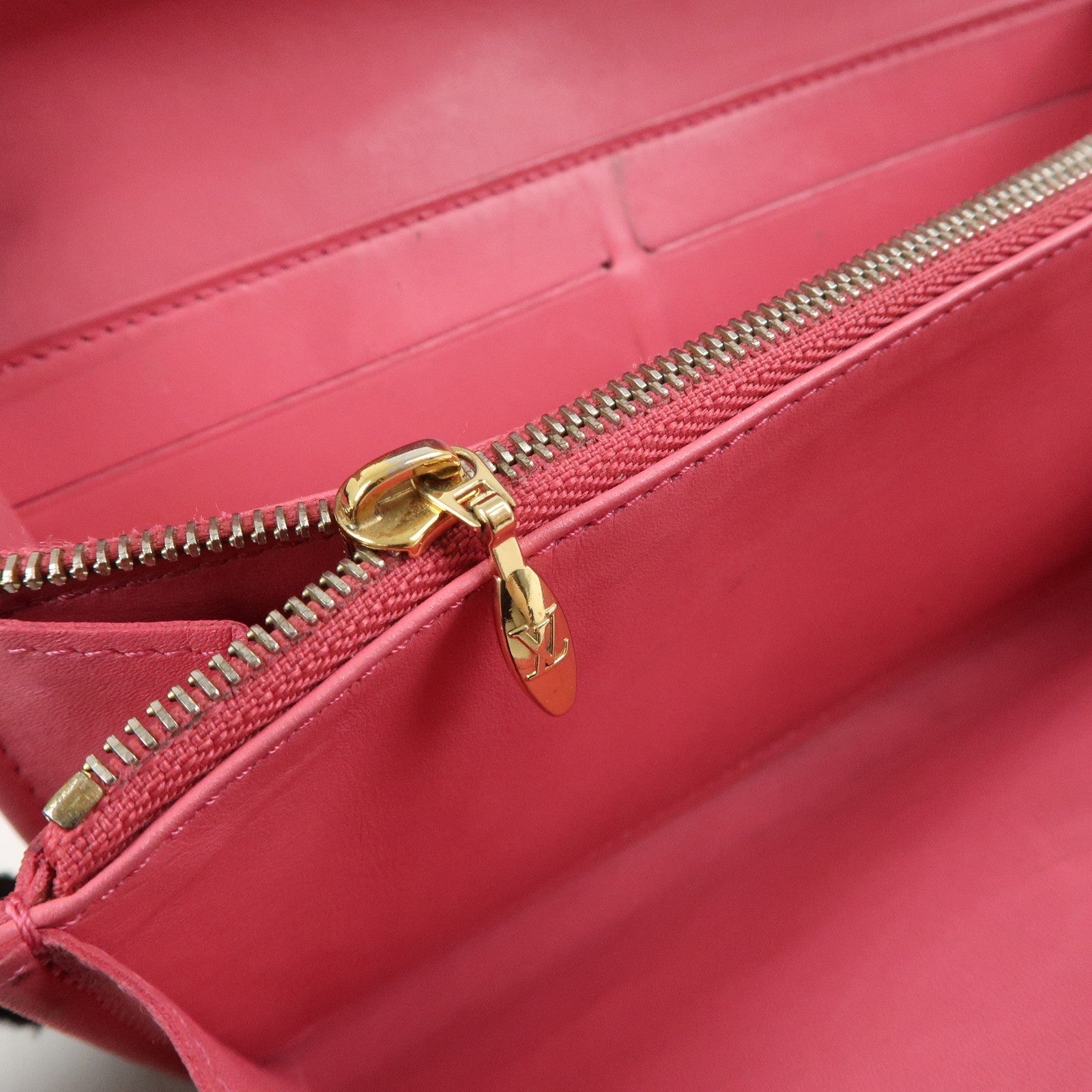 LO-LV bags 4021