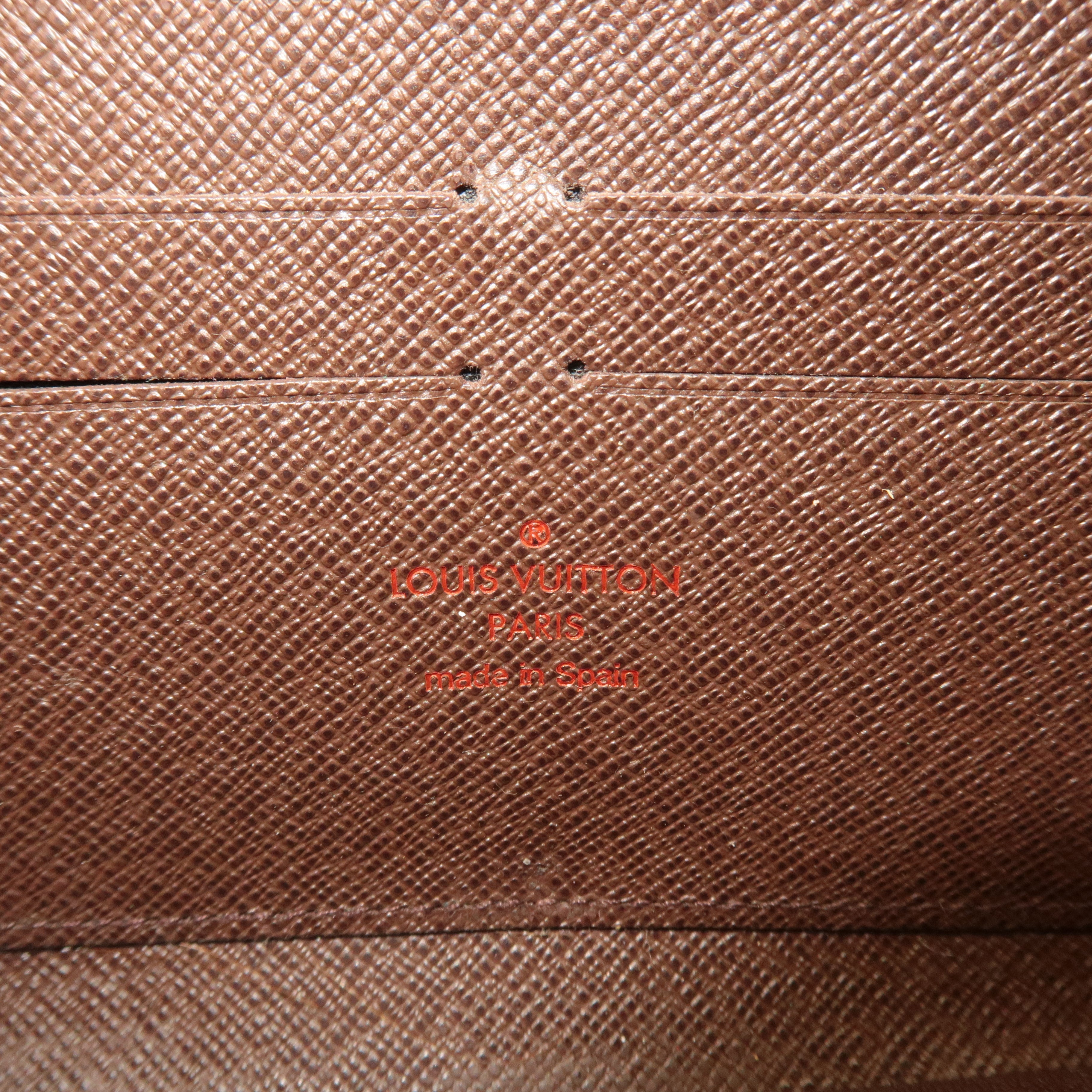 LO-LV bags 2001