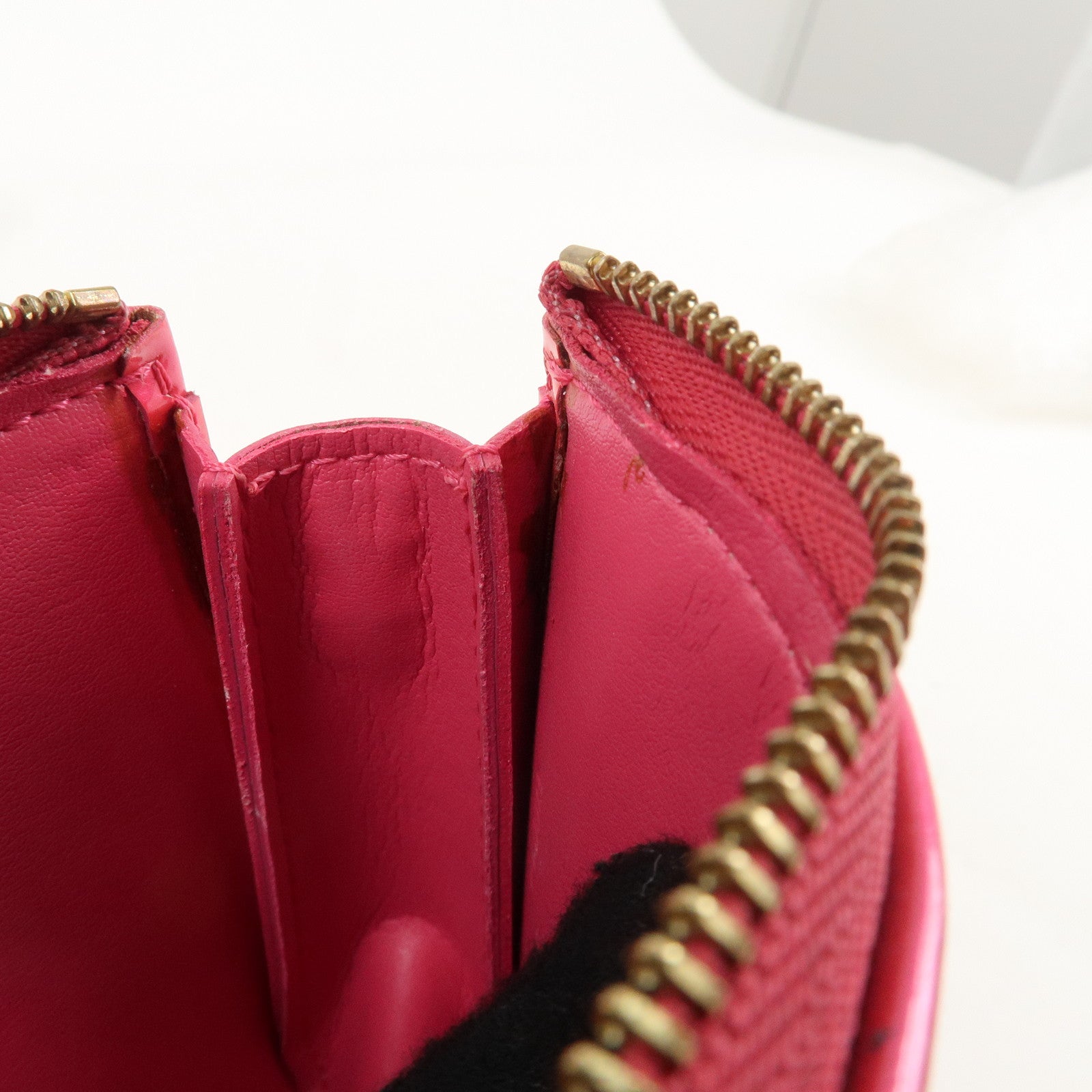 LO-LV bags 4047