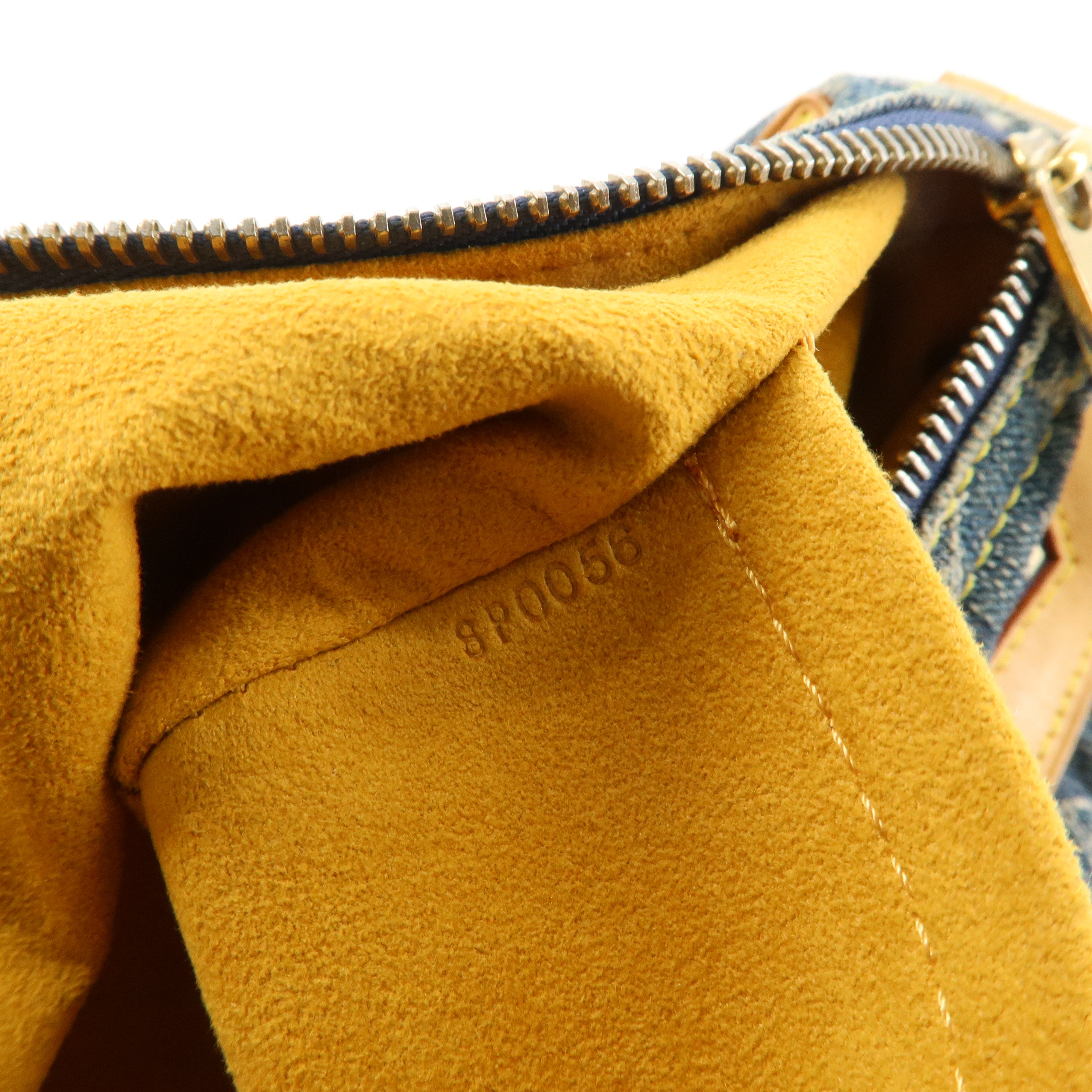 LO-LV bags 3779